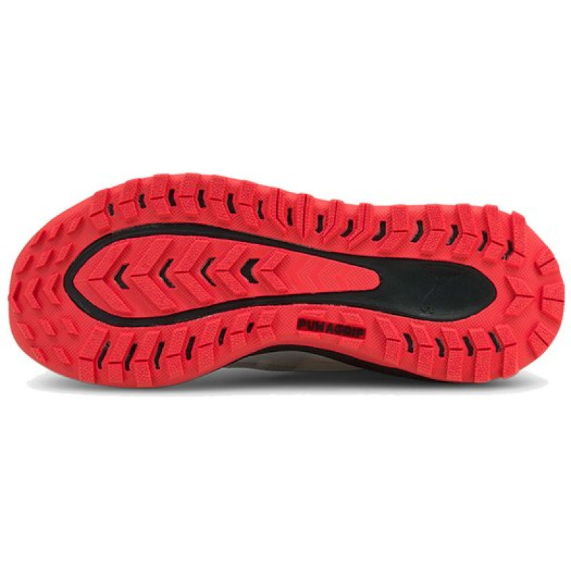 PUMA Voyage Nitro