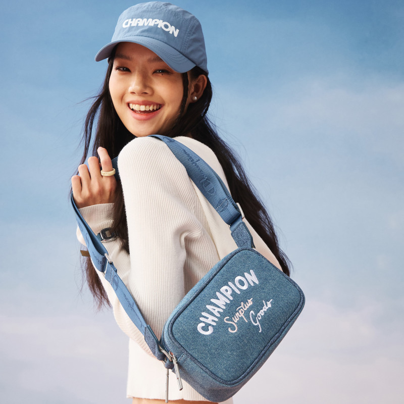 Champion Champ Camera Bag Logo