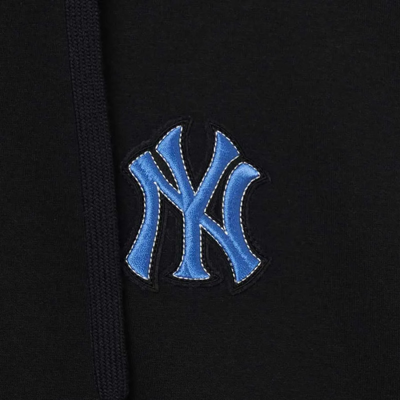 MLB