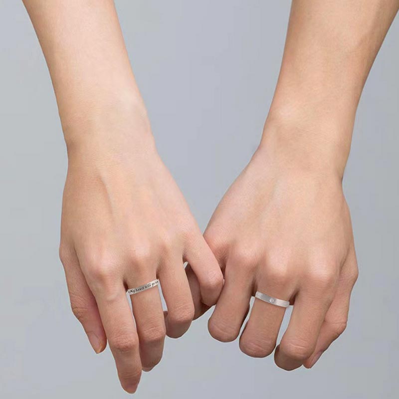 925