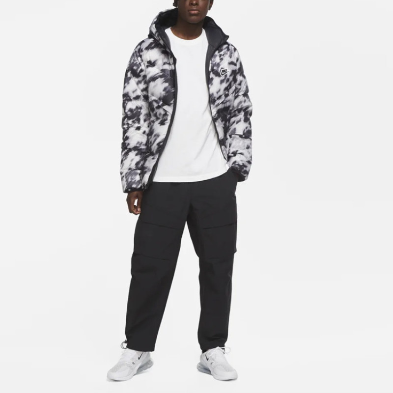 Nike Down-fill Windrunner Shield