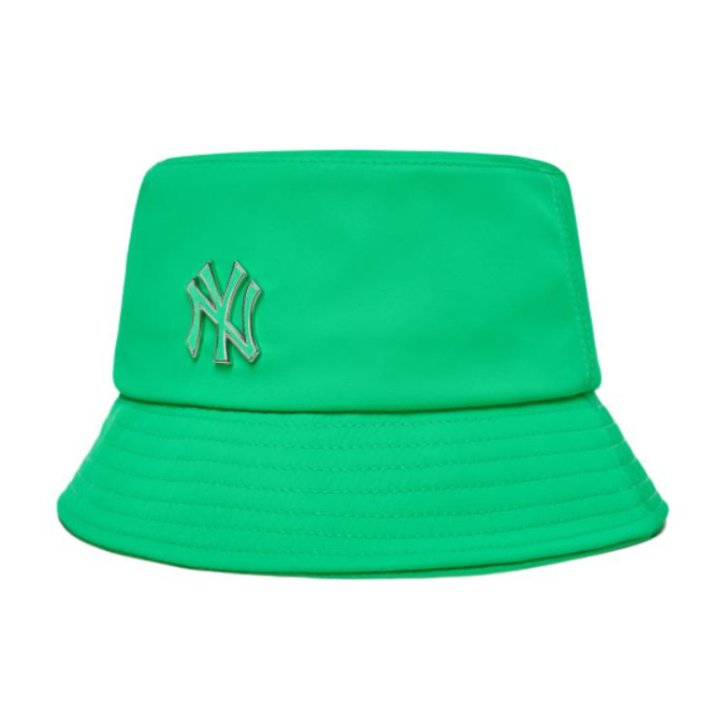MLB