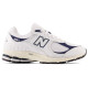 New Balance NB 2002R