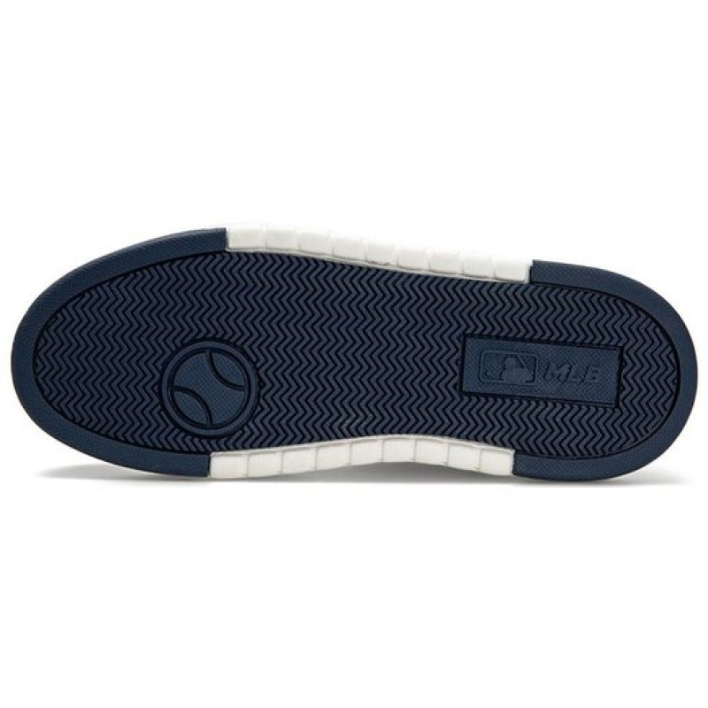 MLB Chunky Liner Classic Monogram
