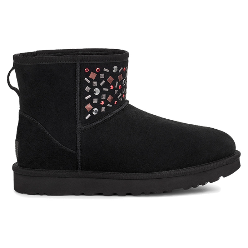 UGG Classic Mini Stud II