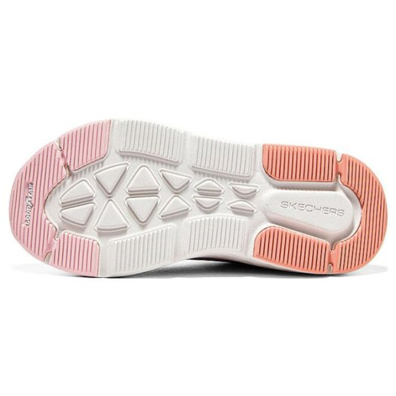 Skechers Max Cushioning DELTA