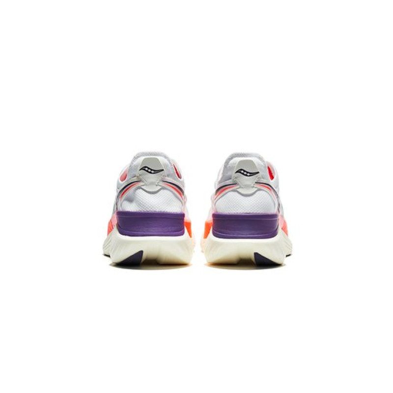 Saucony Endorphin Elite