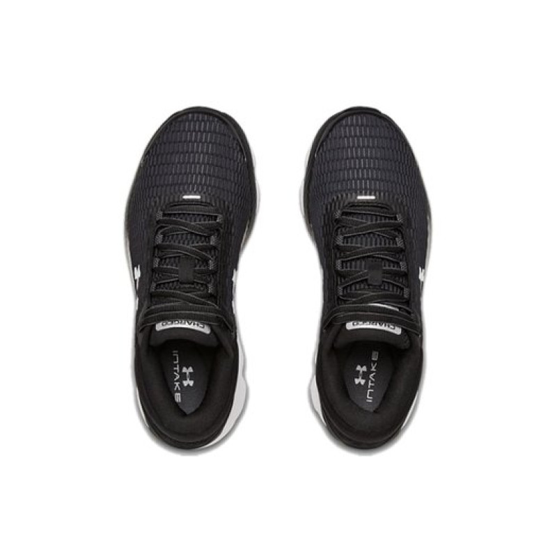 Under Armour Charged Intake 3