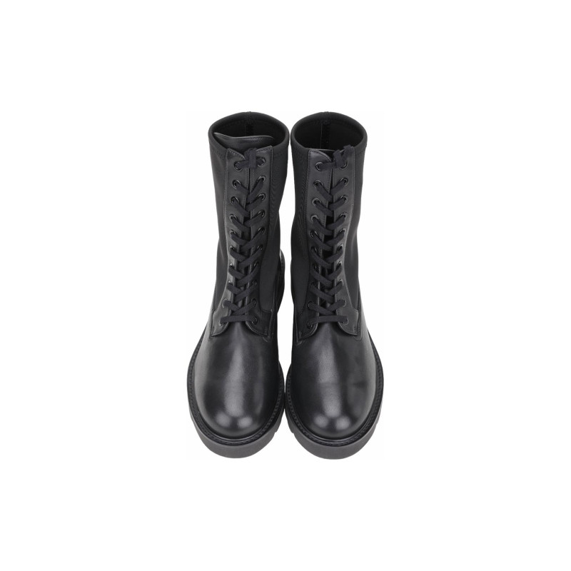 stuart weitzmanSW