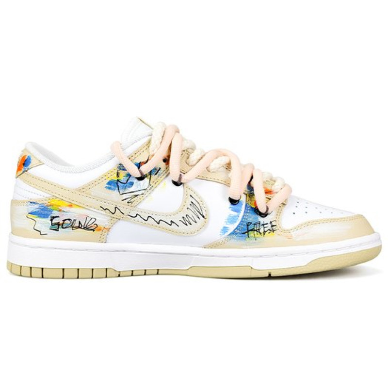 Nike Dunk Low 
