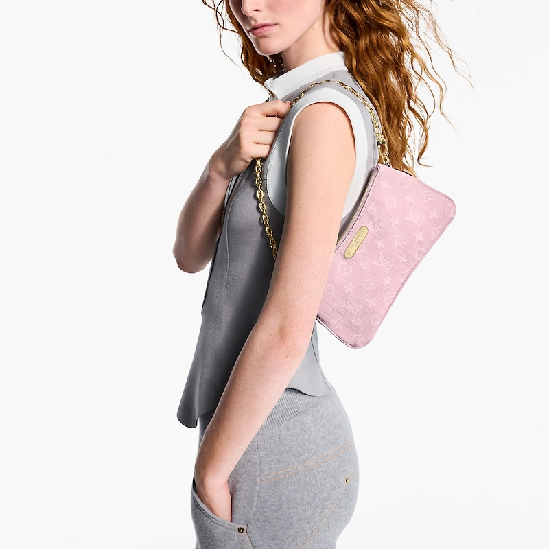 LOUIS VUITTON Liv Pochette