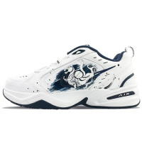 Nike Air Monarch 4