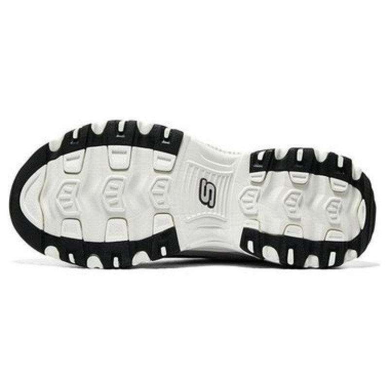 Skechers