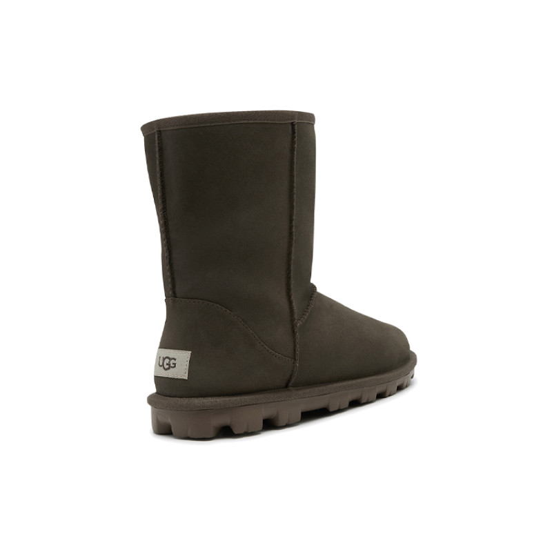 UGG Essential Short II