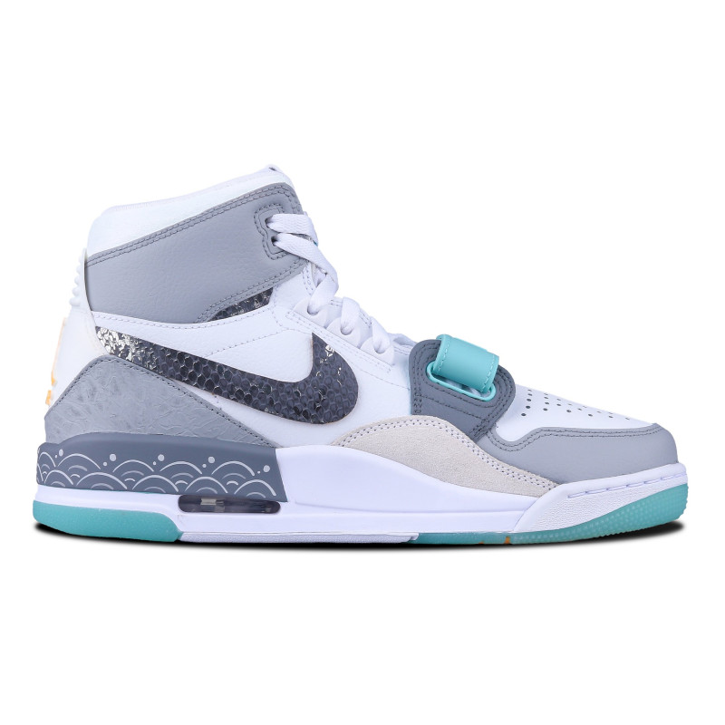 Jordan Legacy 312