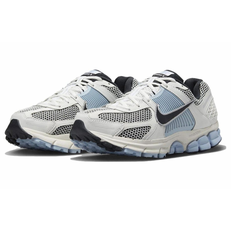 Nike Air Zoom Vomero 5 