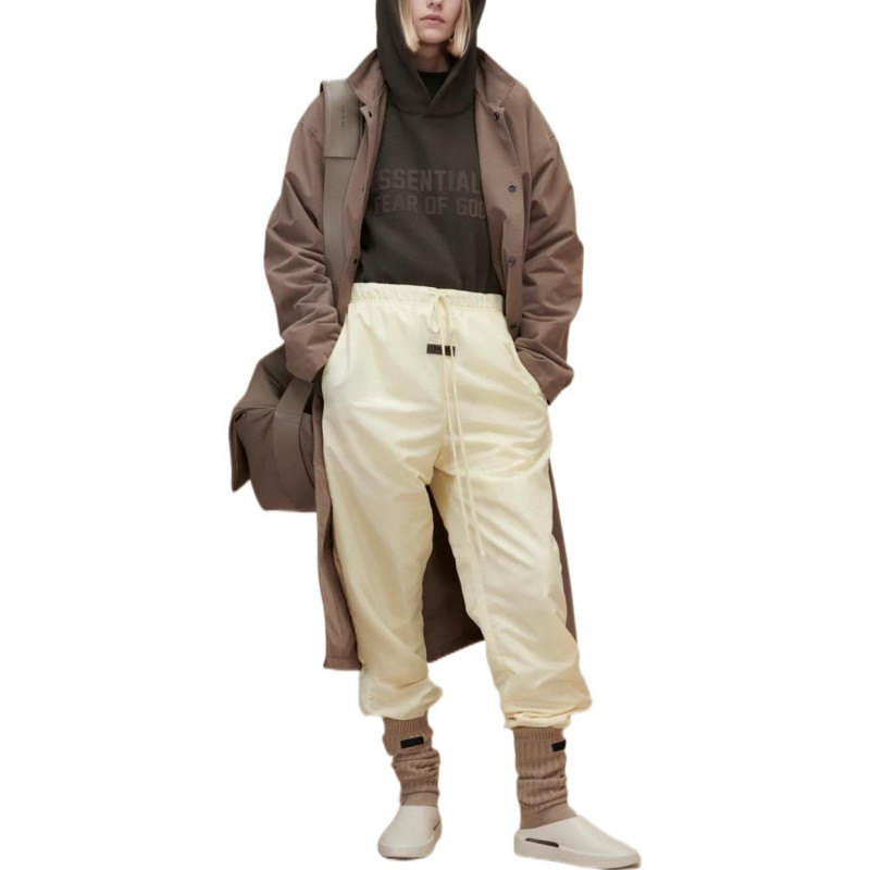 Fear of God Essentials FW22 Essentials Hoodie Wood Off Black Logo