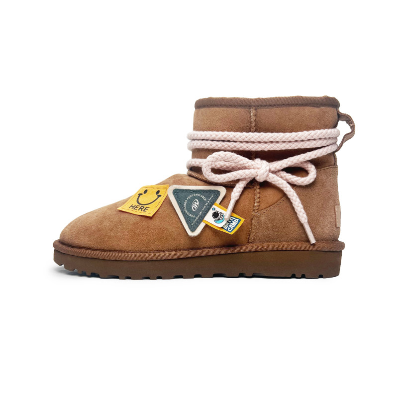 UGG CLASSIC MINI