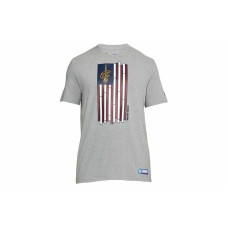Under Armour T