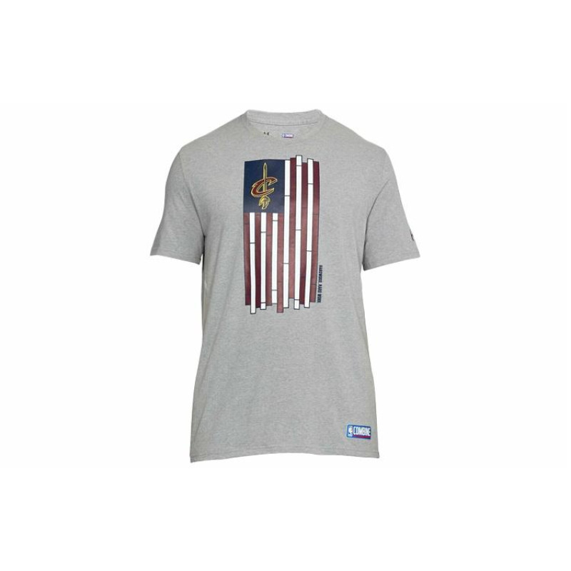 Under Armour T