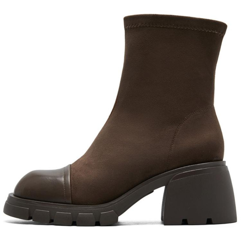 NINE WEST