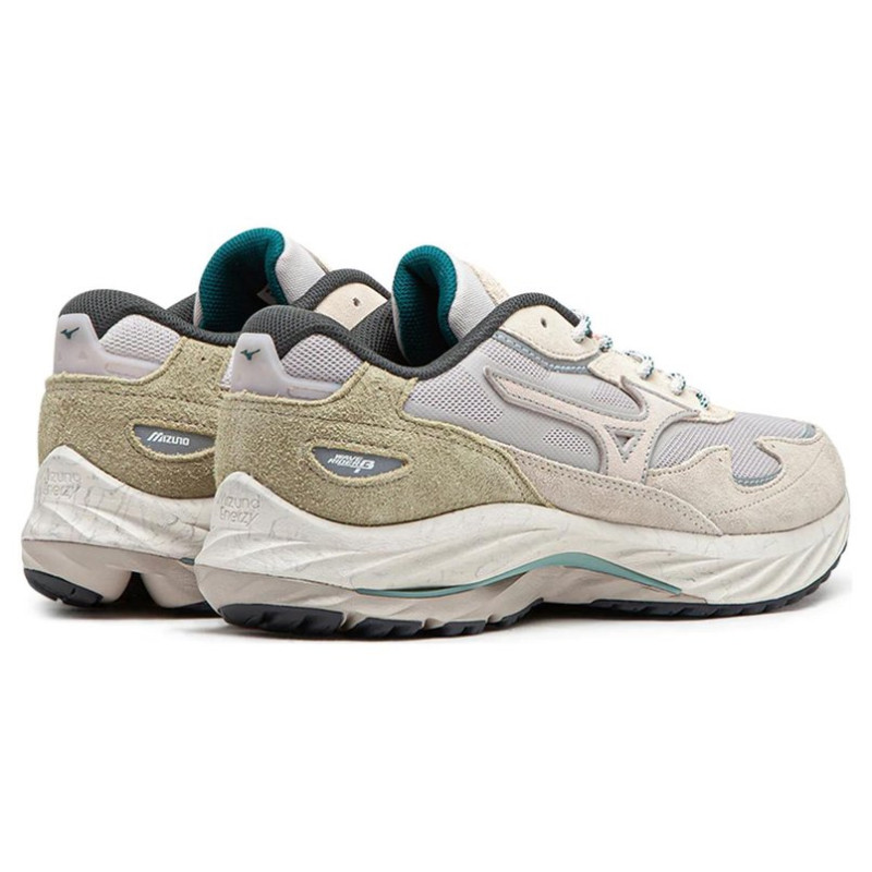 Mizuno Wave Rider Kizuna Nomad Pack
