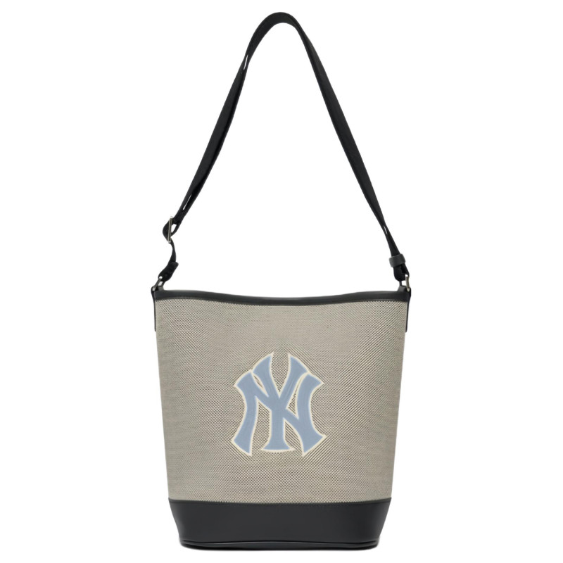MLB CNY