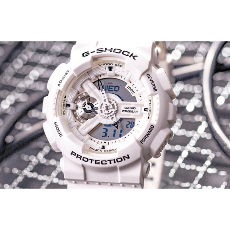 G-SHOCK LED GA-110MW-7A