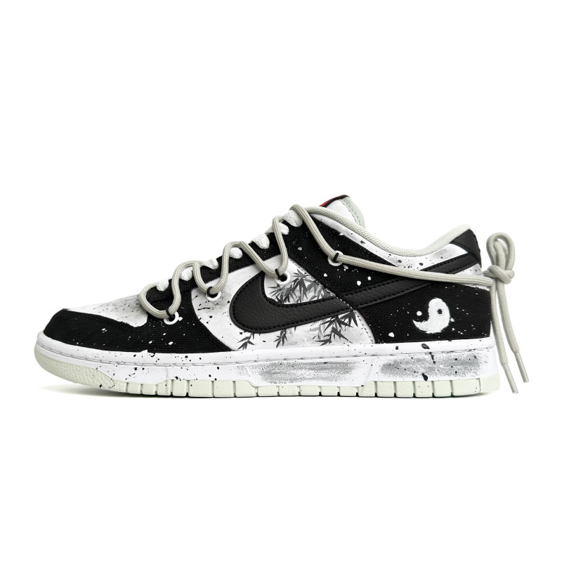 Nike Dunk Low Retro 