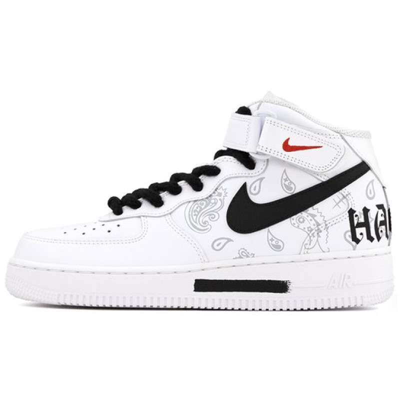Nike Air Force 1 07