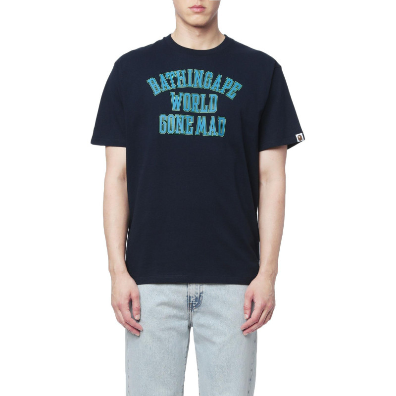 A BATHING APE T