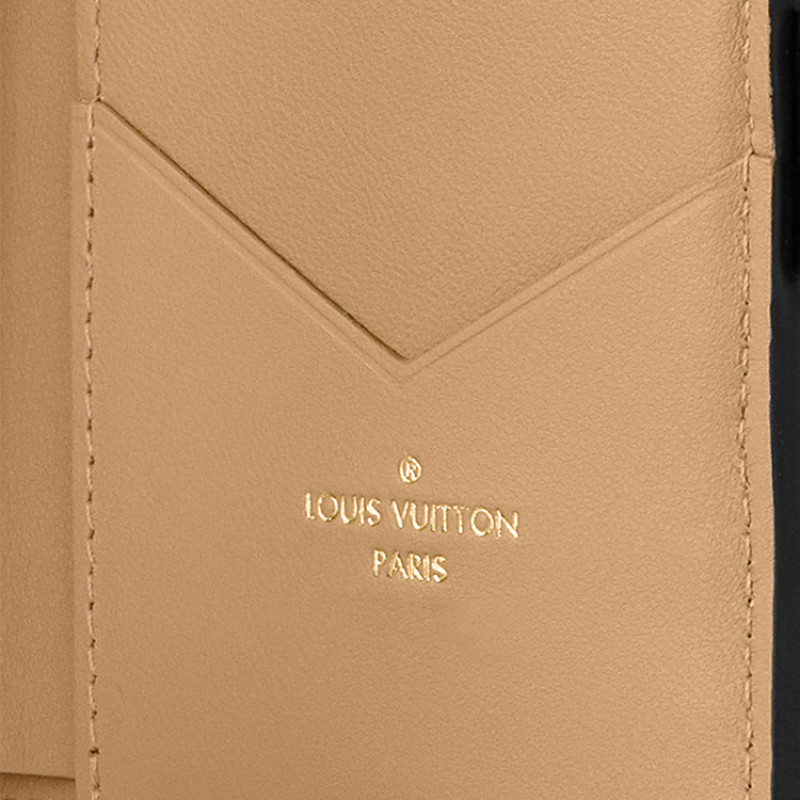 LOUIS VUITTON Taurillon