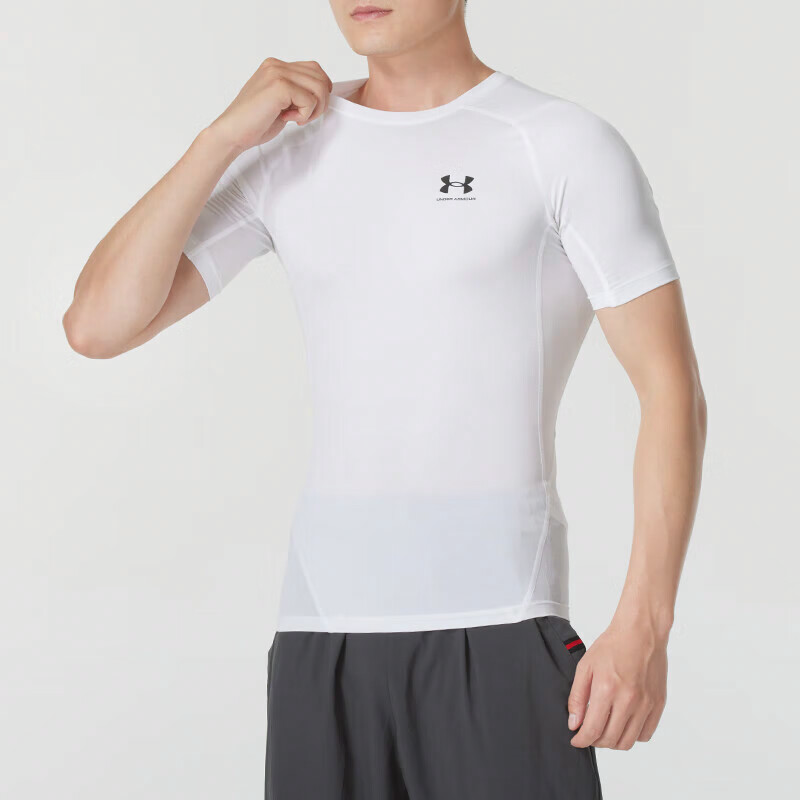 Under Armour T