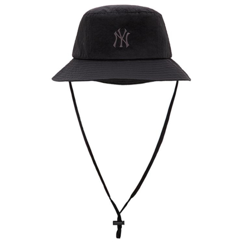 MLB -