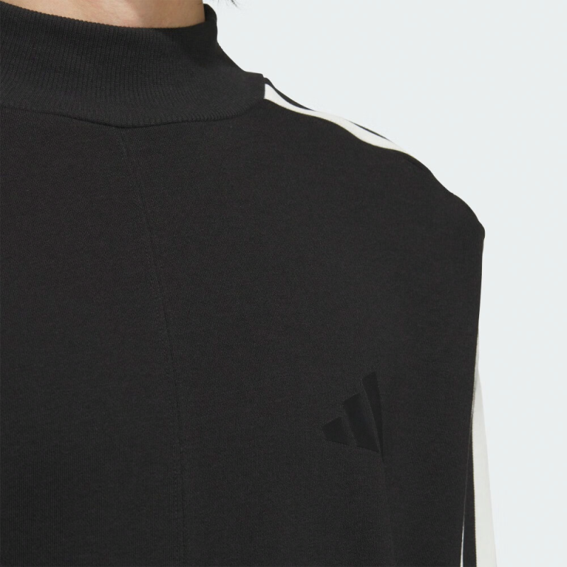 adidas logo