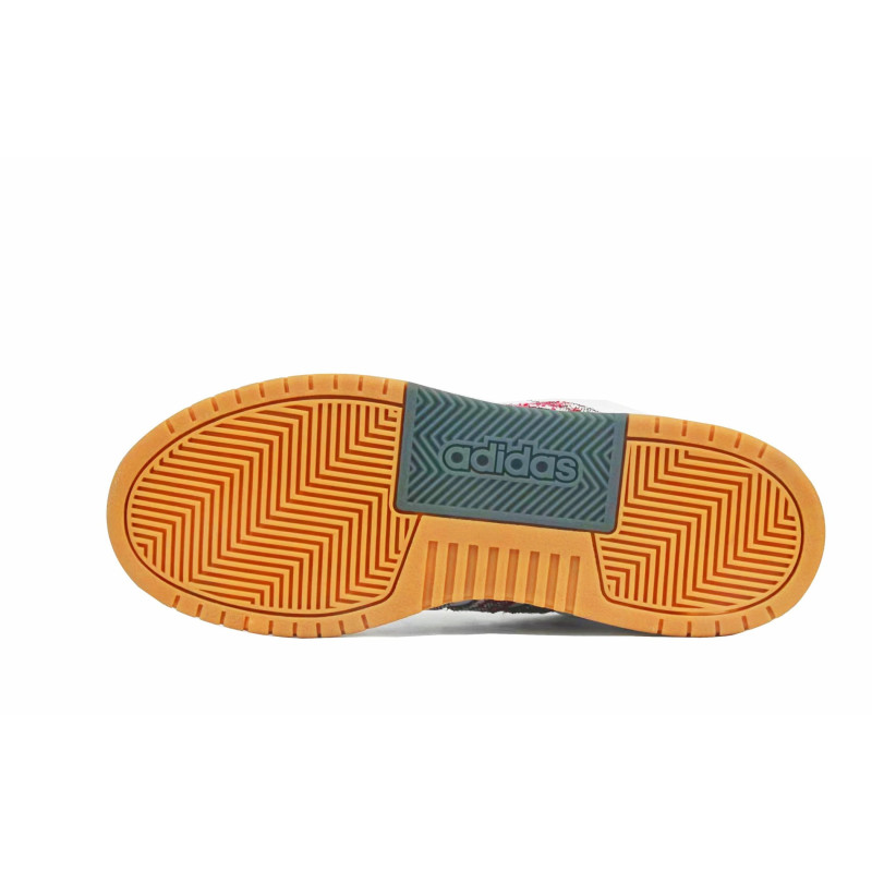adidas ENTRAP