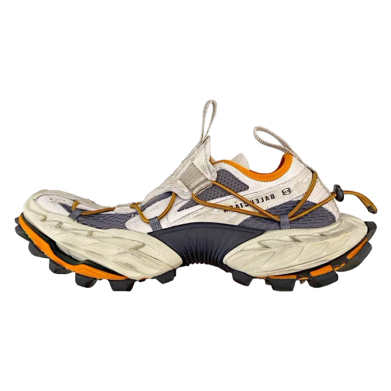 Balenciaga Hike