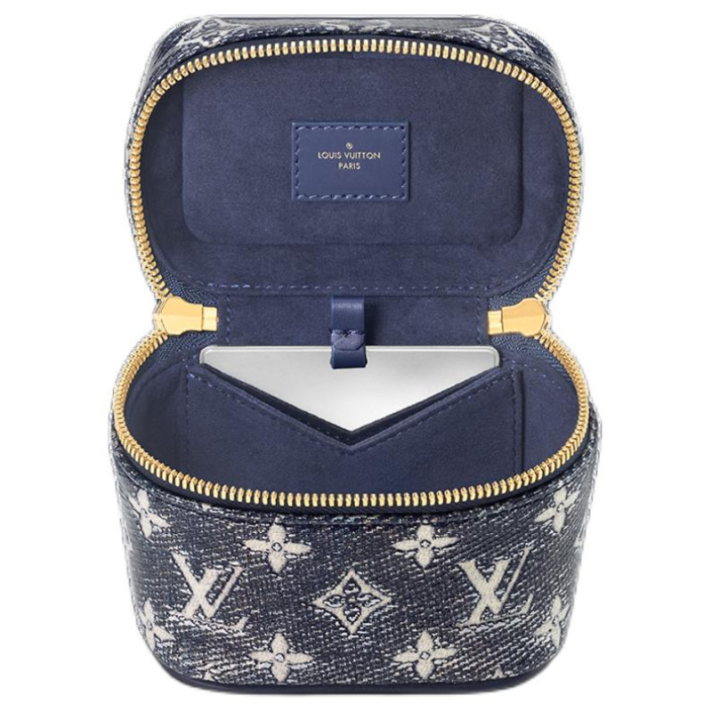 LOUIS VUITTON Vanity