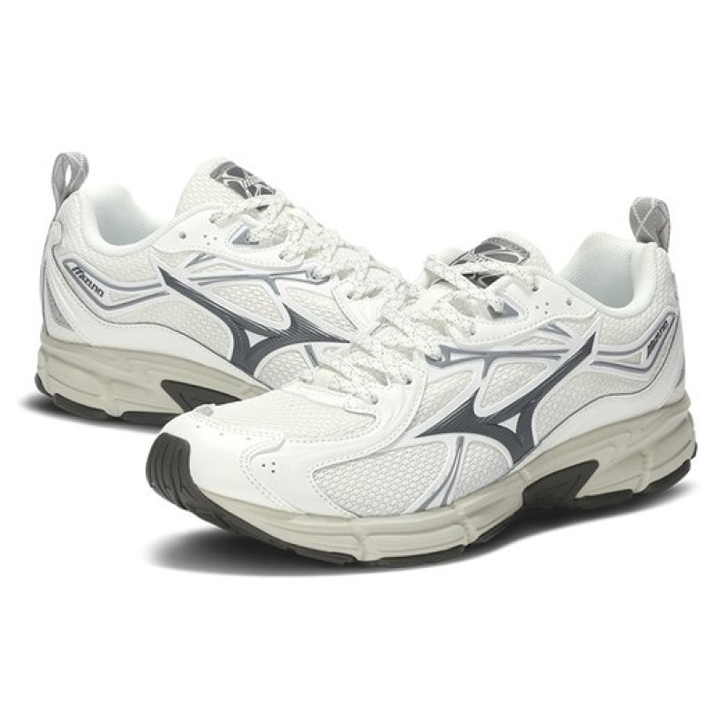 Mizuno Speed 10S