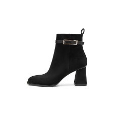 NINE WEST