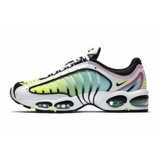 Nike Air Max Tailwind 4