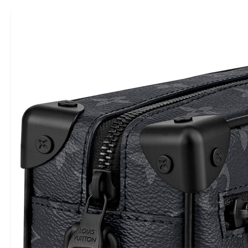 LOUIS VUITTON SOFT TRUNK