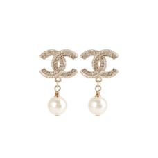 CHANEL C