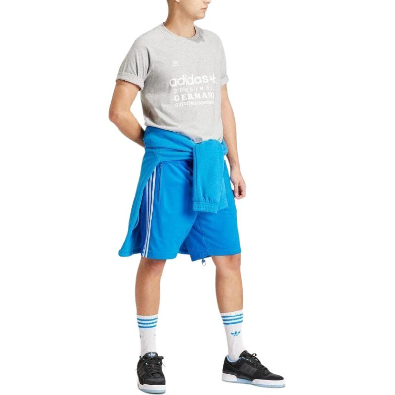adidas originals Logo T