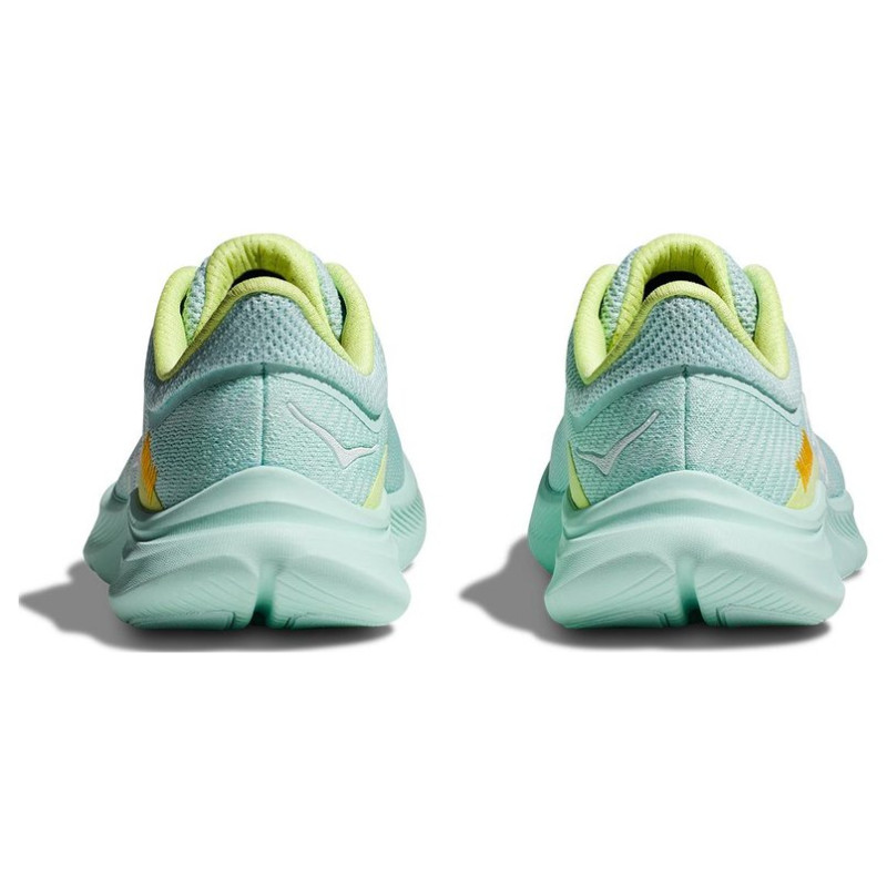HOKA ONE ONE