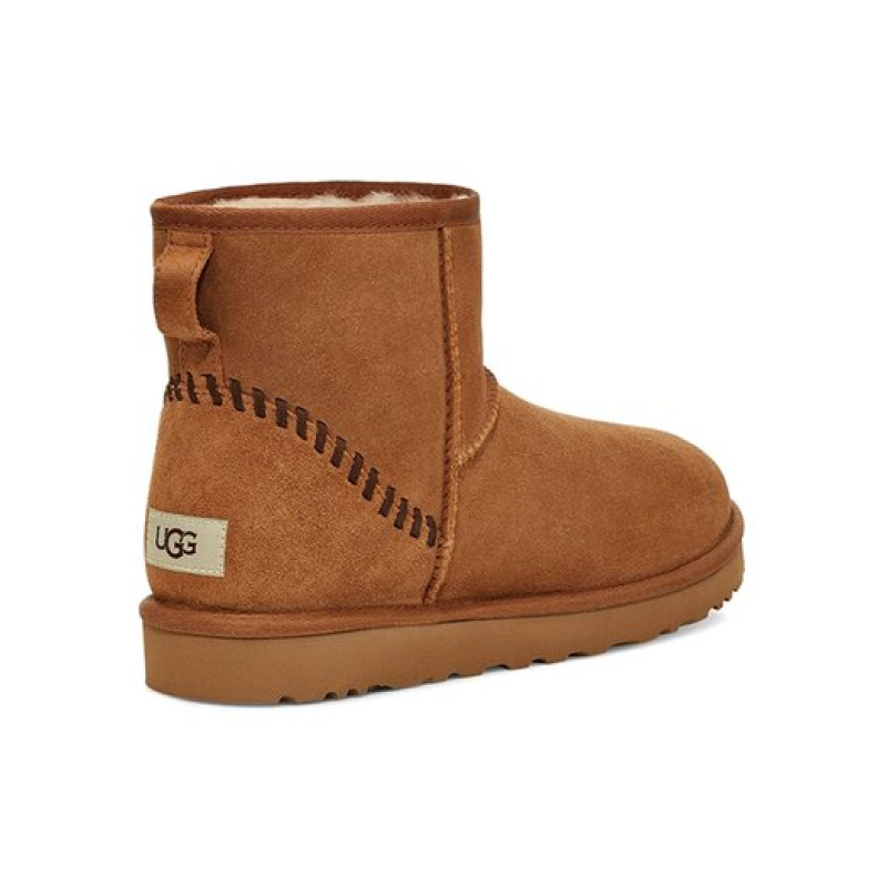 UGG CLASSIC MINI