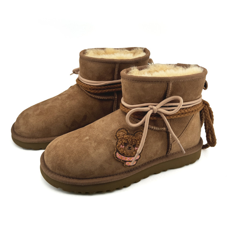 UGG CLASSIC MINI