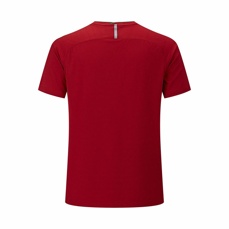 Under Armour T