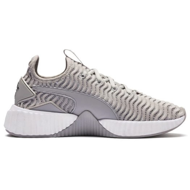 Selema Gomez x PUMA Defy