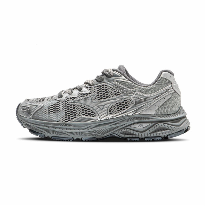 Mizuno Racer S